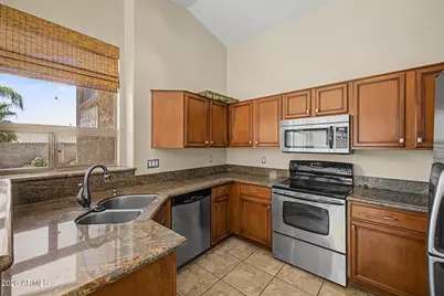 4319 E Tether Trail, Phoenix, AZ 85050 - Photo 16