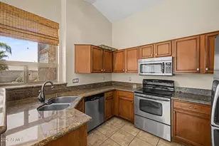4319 E Tether Trail, Phoenix, AZ 85050 - Photo 16