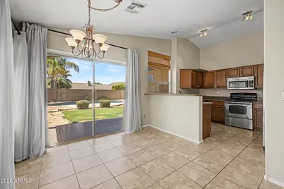 4319 E Tether Trail, Phoenix, AZ 85050 - Photo 12