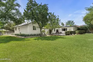 6740 N 7th St, Phoenix, AZ 85014 - Photo 1