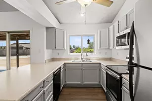 10601 N 72nd Ave, Peoria, AZ 85345 - Photo 20