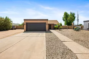 10601 N 72nd Ave, Peoria, AZ 85345 - Photo 6