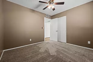 10601 N 72nd Ave, Peoria, AZ 85345 - Photo 32