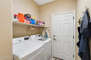 14236 S Avalon Rd, Arizona City, AZ 85123 - Photo 22