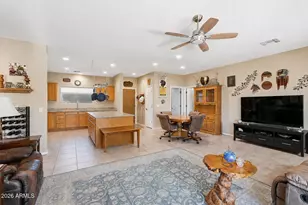 14236 S Avalon Rd, Arizona City, AZ 85123 - Photo 8