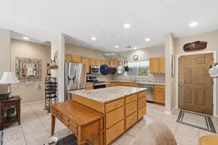 14236 S Avalon Rd, Arizona City, AZ 85123 - Photo 6