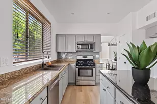 11530 W Palm Brook Dr, Avondale, AZ 85392 - Photo 10