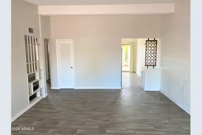 7035 E Wilshire Drive #4, Scottsdale, AZ 85257 - Photo 2