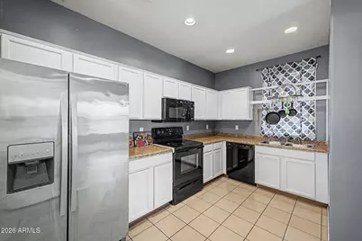17757 W Mandalay Lane, Surprise, AZ 85388 - Photo 10