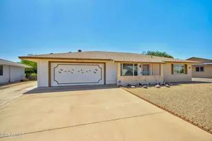 19014 N 99th Dr, Sun City, AZ 85373 - Photo 2