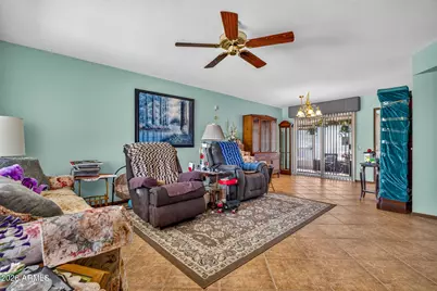 19014 N 99th Drive, Sun City, AZ 85373 - Photo 8