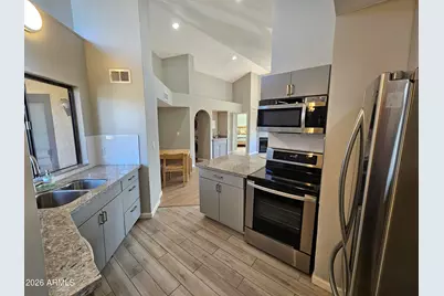 10301 N 70th Street #224, Paradise Valley, AZ 85253 - Photo 8