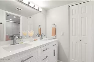 10301 N 70th St, Paradise Valley, AZ 85253 - Photo 22