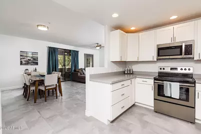 15252 N 100th Street #1176, Scottsdale, AZ 85260 - Photo 2