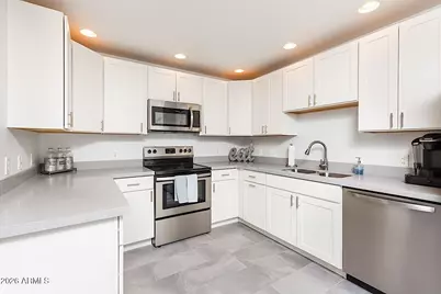 15252 N 100th Street #1176, Scottsdale, AZ 85260 - Photo 6