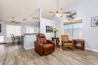 824 W 15th Avenue, Apache Junction, AZ 85120 - Photo 4