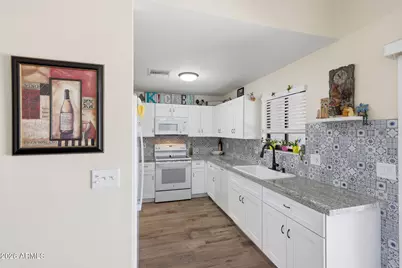 3182 W Wiliams Drive, Phoenix, AZ 85027 - Photo 8