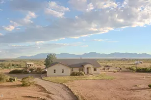 1002 E Lena Way, Huachuca City, AZ 85616 - Photo 54