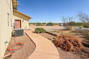 1002 E Lena Way, Huachuca City, AZ 85616 - Photo 38