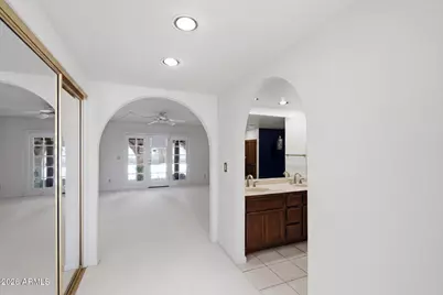 6318 E Paradise Lane, Scottsdale, AZ 85254 - Photo 16