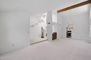6318 E Paradise Ln, Scottsdale, AZ 85254 - Photo 10