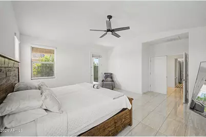 3414 W T Ryan Lane, Phoenix, AZ 85041 - Photo 16
