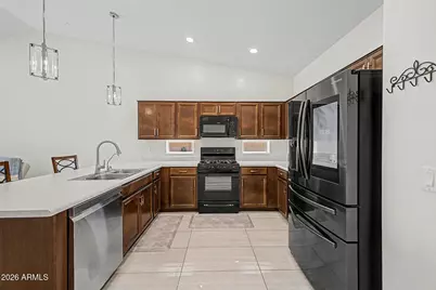 3414 W T Ryan Lane, Phoenix, AZ 85041 - Photo 12