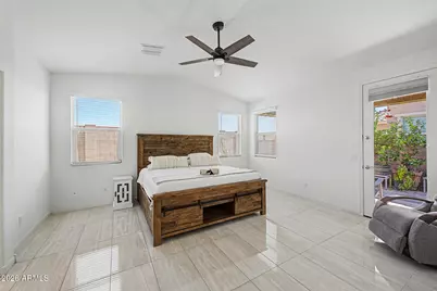 3414 W T Ryan Lane, Phoenix, AZ 85041 - Photo 14