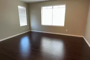 4388 E Selena Dr, Phoenix, AZ 85050 - Photo 12
