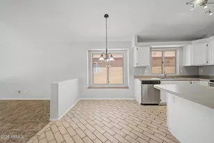 210 W Manor St, Chandler, AZ 85225 - Photo 18