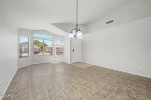 210 W Manor St, Chandler, AZ 85225 - Photo 12