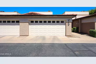 3221 N 37th Street #32, Phoenix, AZ 85018 - Photo 4