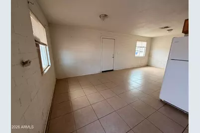 366 W Taylor Avenue, Coolidge, AZ 85128 - Photo 2
