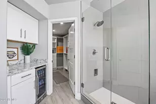 9665 E Celtic Dr, Scottsdale, AZ 85260 - Photo 10