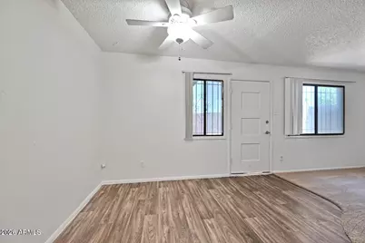 3959 W Palomino Road, Phoenix, AZ 85019 - Photo 12