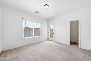 8917 N 4th St, Phoenix, AZ 85020 - Photo 1