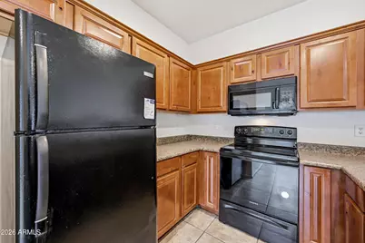 8917 N 4th Street #Apt B, Phoenix, AZ 85020 - Photo 2