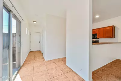 8917 N 4th Street #Apt B, Phoenix, AZ 85020 - Photo 6