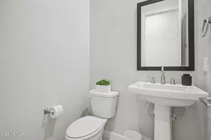 5038 E Anderson Dr, Scottsdale, AZ 85254 - Photo 12