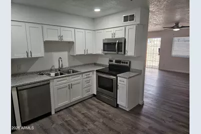 6033 N 23rd Avenue #1a, Phoenix, AZ 85015 - Photo 6