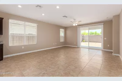 37995 W San Ildefanso Avenue, Maricopa, AZ 85138 - Photo 4