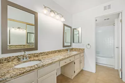 5206 E Half Moon Drive, Phoenix, AZ 85044 - Photo 20