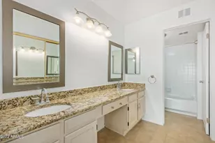 5206 E Half Moon Dr, Phoenix, AZ 85044 - Photo 20