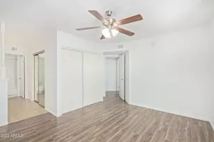 5206 E Half Moon Dr, Phoenix, AZ 85044 - Photo 18