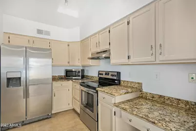 5206 E Half Moon Drive, Phoenix, AZ 85044 - Photo 10