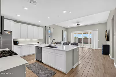 25450 N 154th Lane, Surprise, AZ 85387 - Photo 12