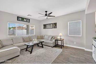 118 W Dragon Tree Avenue, Queen Creek, AZ 85140 - Photo 8