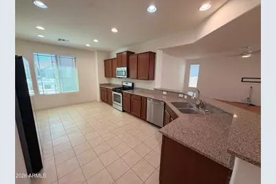25549 N 104th Drive, Peoria, AZ 85383 - Photo 10