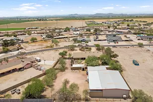 22102 W Meade Ln, Buckeye, AZ 85326 - Photo 10