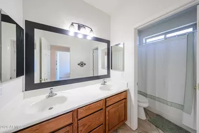 14586 W Columbus Avenue, Goodyear, AZ 85395 - Photo 34